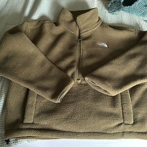 Quarter zip fleece